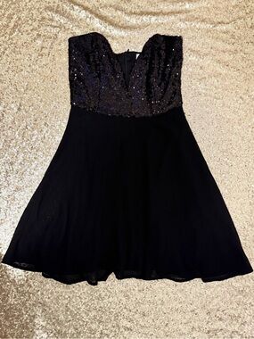Deep V Neck Strapless Black Sequin Mini Skater Dress Small